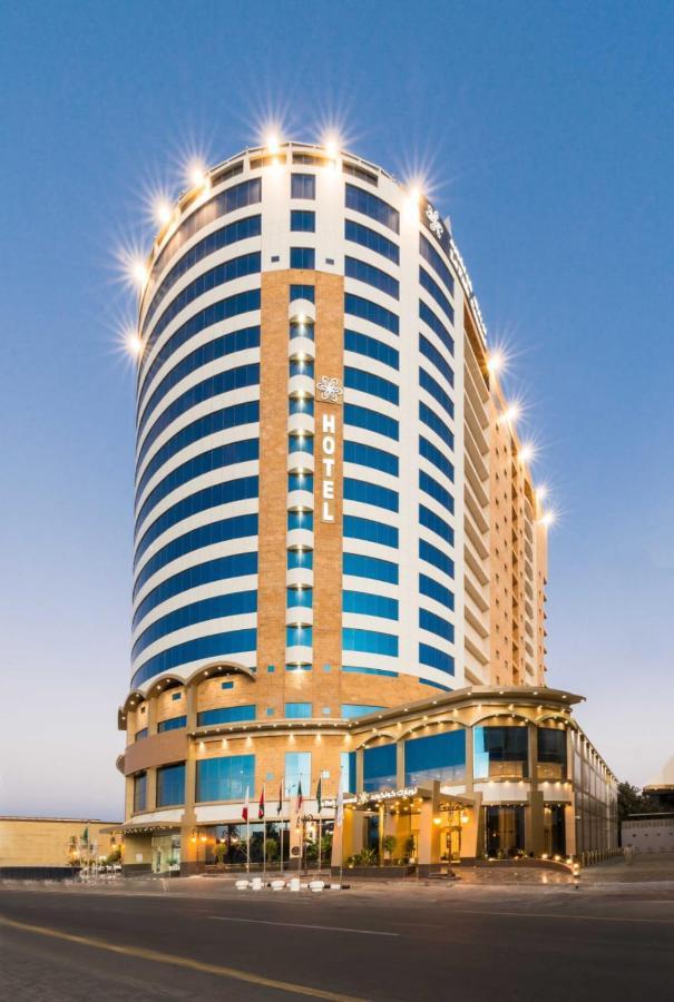 Le Park Concord Hotel Najran Esterno foto