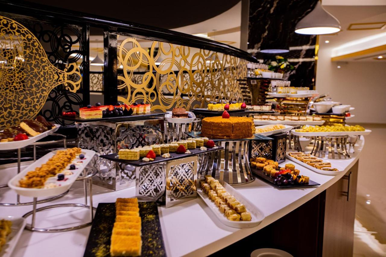 Le Park Concord Hotel Najran Esterno foto