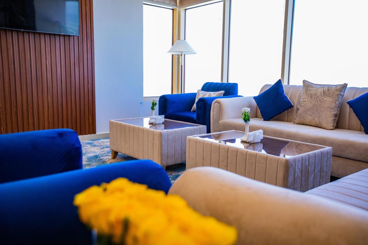 Le Park Concord Hotel Najran Esterno foto