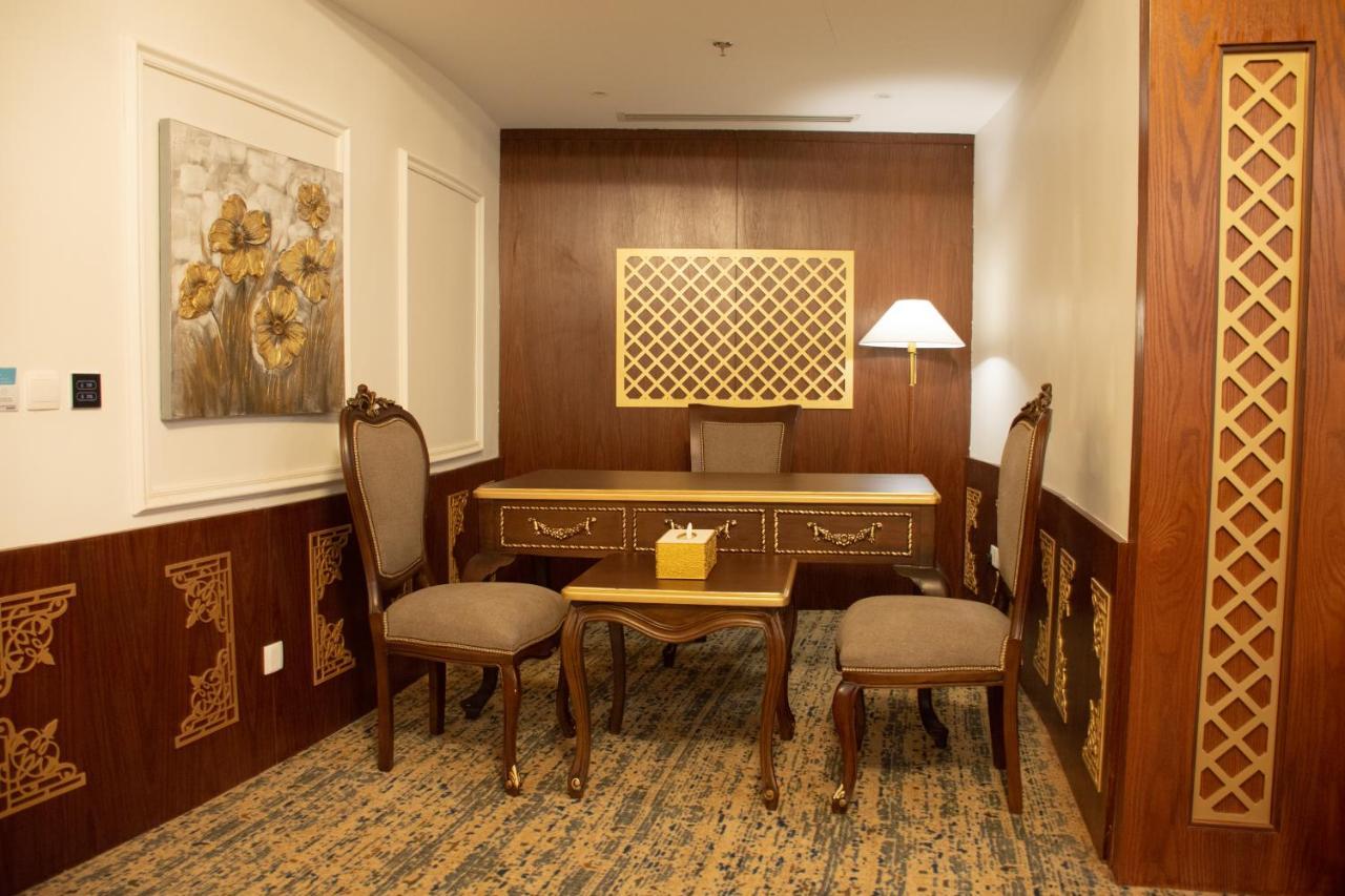 Le Park Concord Hotel Najran Esterno foto
