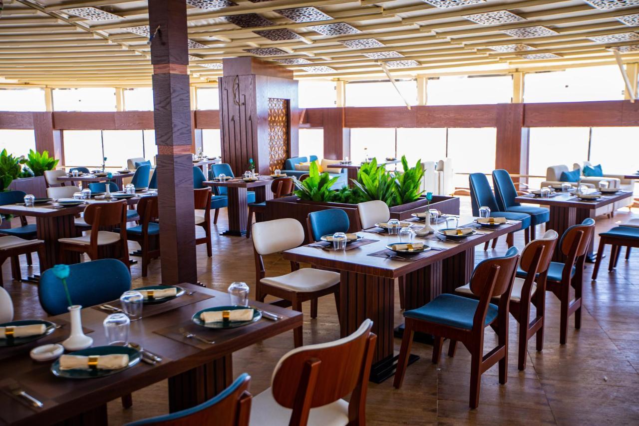 Le Park Concord Hotel Najran Esterno foto